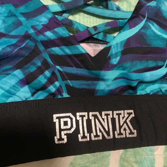 Victoria’s Secret PINK ULTIMATE blue strappy sports bra - Picture 2 of 6